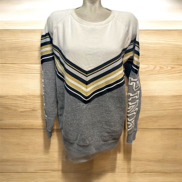 Victoria’s Secret PINK Varsity Cheerleader Crewneck Sweatshirt, Size M - Picture 2 of 6